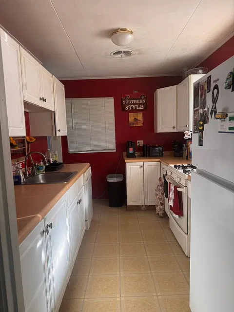 2 bed, 975 sqft, $1,050 — Photo 4