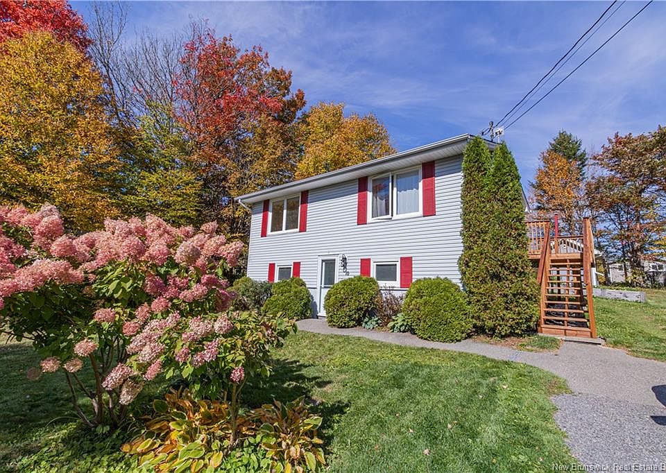 1st image of 10 Birch Ln