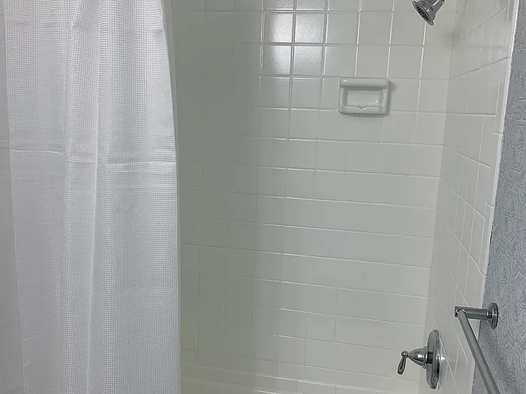 1045 Shook Ave — Photo 17