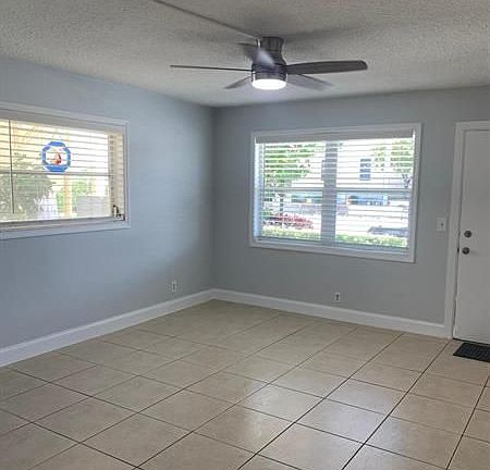 2nd image of 3915 S Flagler Dr APT 112