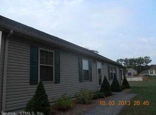 4 Owls Nest Ct, Killingly, CT 06239