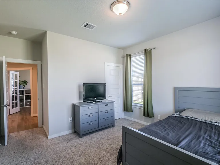 28635 Hazel Trl — Photo 28