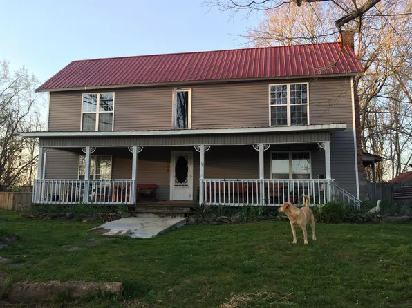 1040 Fagan Chapel Rd, Charlotte, TN 37036