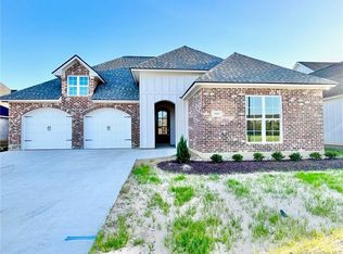 2511 S Ridge Dr, Lake Charles, LA 70605