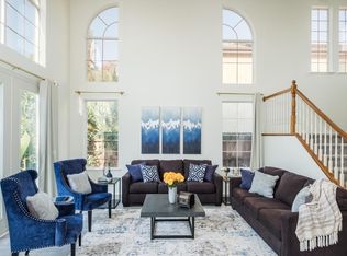 10247 N Sterling Ln, Fresno, CA