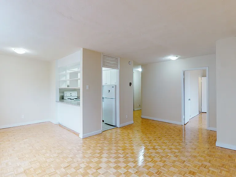 335 Cooper St — Photo 49