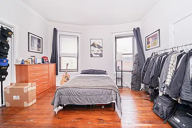 Rented by Living New York