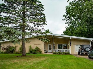 541 Miller St, Beecher, IL 60401