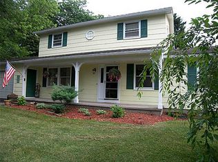 40 Sweden Hill Rd, Brockport, NY 14420