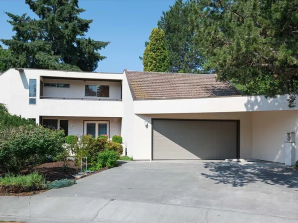 2523 Granada Ct, Richland, WA 99354