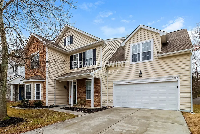 9435 Swallow Tail Ln — Photo 3