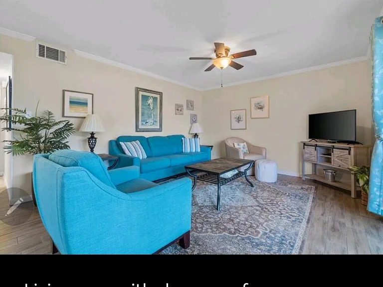 101 Sandpiper Bay #1B — Photo 10