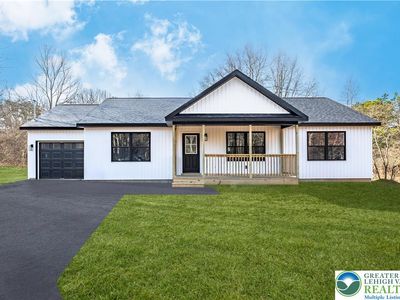 72 Maccauley Rd, Penn Forest Township, PA, 18210