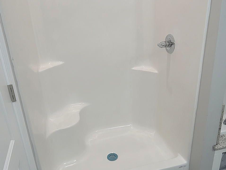 1st image of 1626 Mignonette Ln