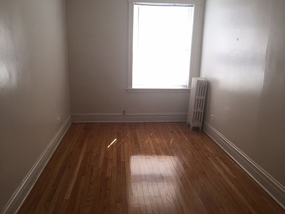 2nd image of 4848 W North Ave APT 1N