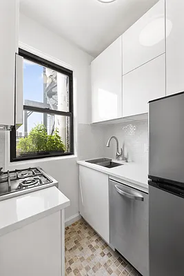 Rented by Digs Realty Group | media 36