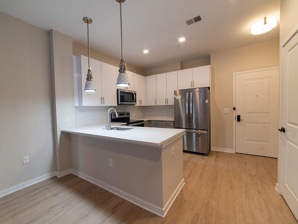 170 Avenue F #955D843C4, Bayonne, NJ 07002 | Zillow