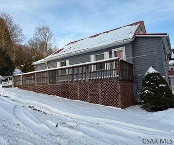 140 Bethel St, Hollsopple, PA, 15935