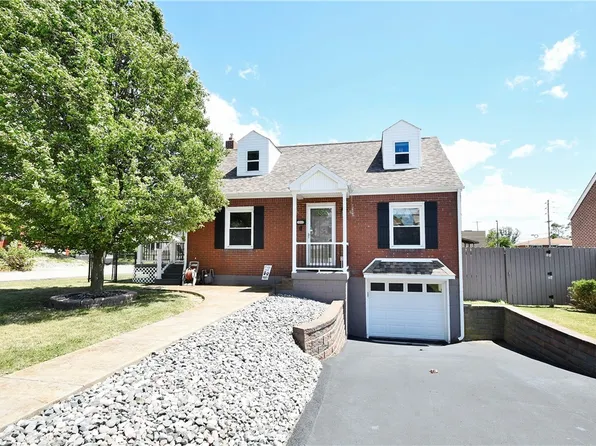 2601 Glenny Ln, West Mifflin, PA 15122