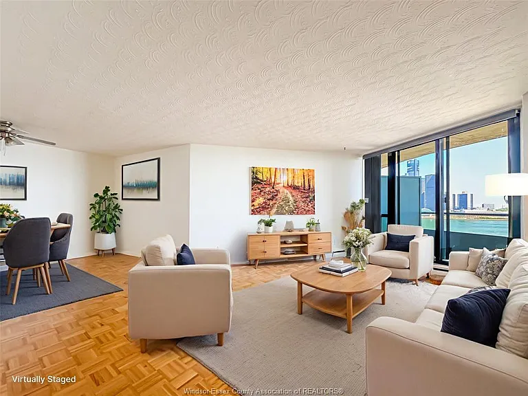 111 Riverside Dr E #1116 — Photo 4
