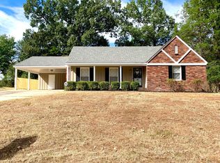 3161 Glen Echo Dr, Memphis, TN 38115