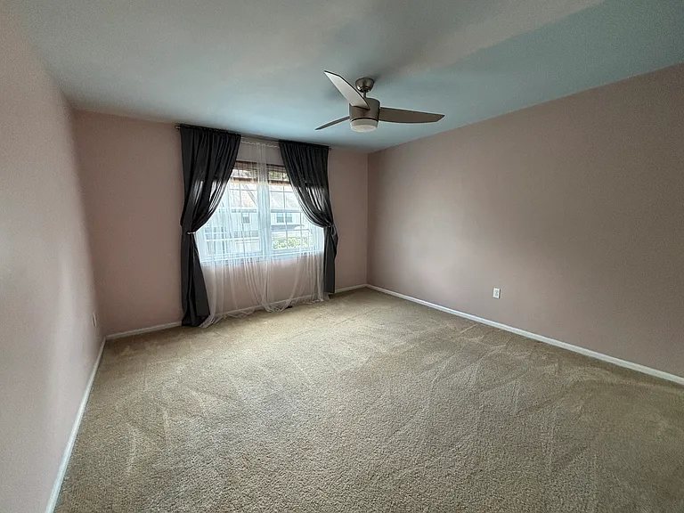 3 E Ridge Mews — Photo 21
