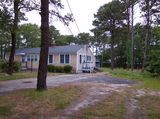 208 Cranberry Ln, South Yarmouth, MA 02664
