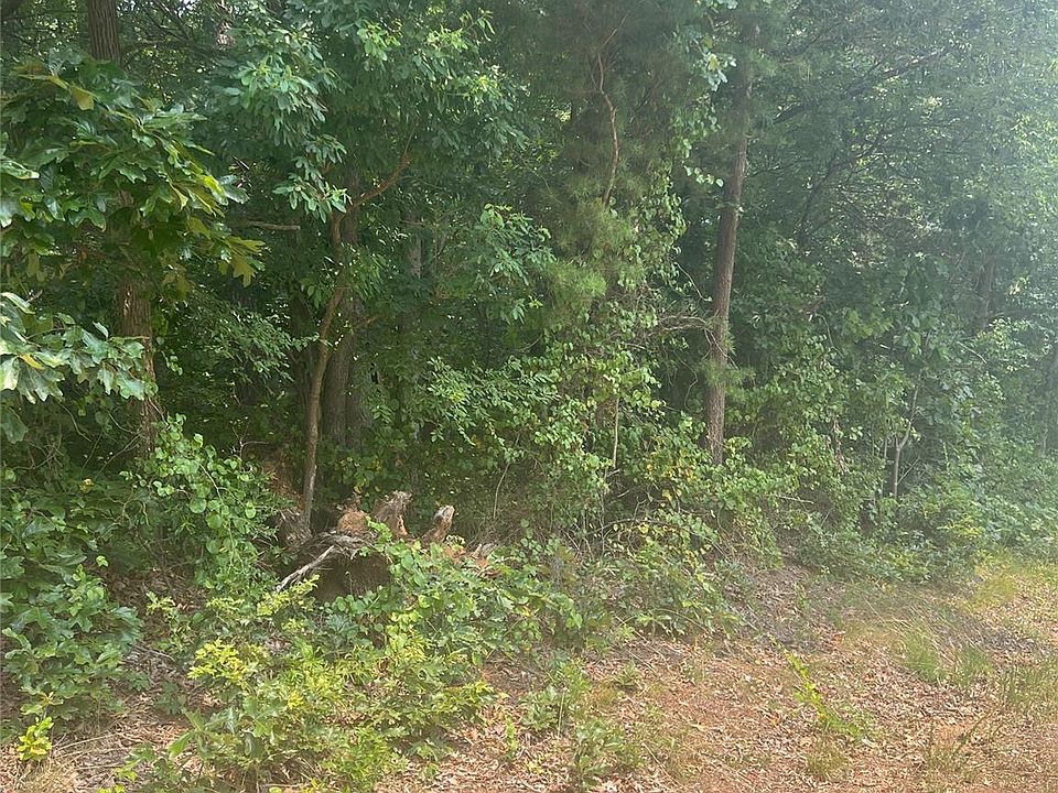 2nd image of 171 Arlie Loop