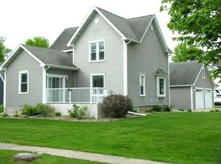 112 W 7th St, Saint Ansgar, IA 50472