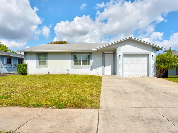1211 NW 2nd St, Dania, FL 33004