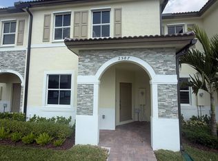 2587 SE 26th Ct, Homestead, FL 33035