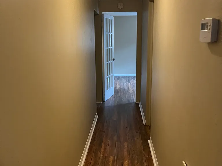 504 Belmont St — Photo 38