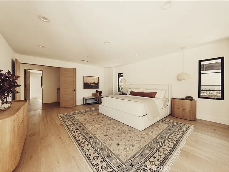 4195 Alonzo Ave — Photo 23