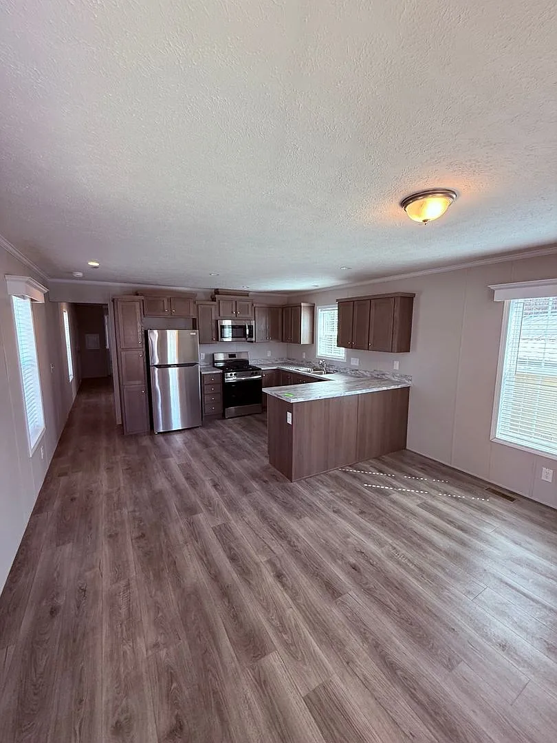 Lot 12 — Photo 4
