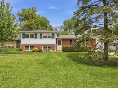 1046 Crane Blvd, Libertyville, IL, 60048
