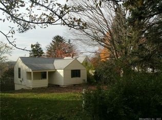 6 Prout Hill Rd, Middletown, CT 06457