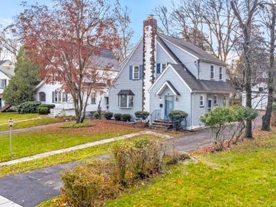 18 Gerdes Ave, West Orange, NJ, 07052