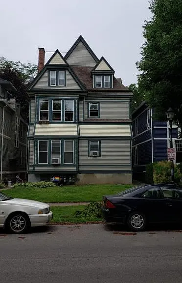 484 Ashland Ave #9 — Photo 1