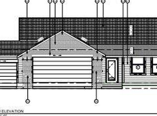 8613 Laramie St, De Soto, KS 66018