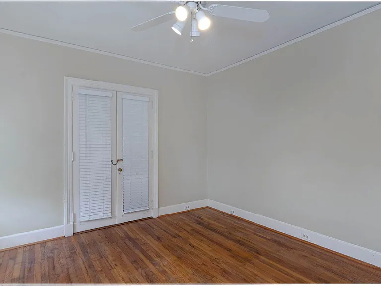 1523 Dixon Dr — Photo 11
