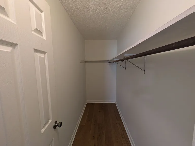 1107 Quail Ct W — Photo 9