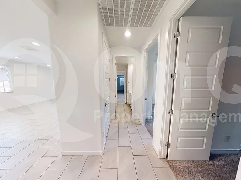 3119 W Via Dona Rd — Photo 19