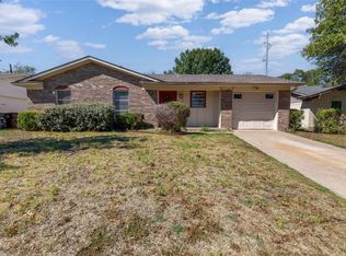 4105 Redstone Rd, Denton, TX 76209