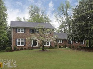 2497 Riverglenn Cir, Atlanta, GA 30338