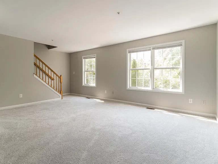 733 Mashie Ct — Photo 51