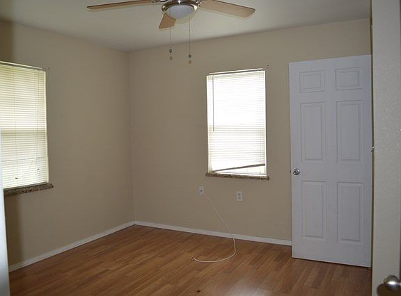 4th image of 1008 Opuntia Ln