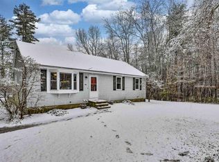 16 Scabbard Mill Brook Rd, Brookline, NH 03033