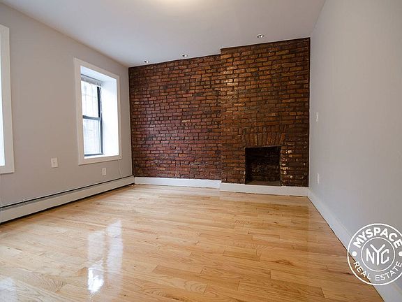 4th image of 293 Van Buren St #1