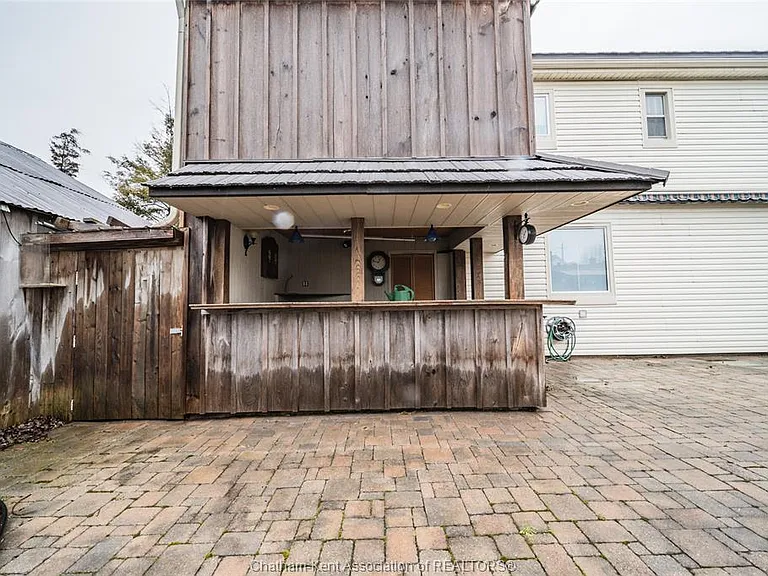 26 Kendall St — Photo 40