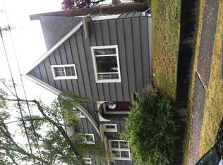 7558 14th Ave NE, Seattle, WA 98115